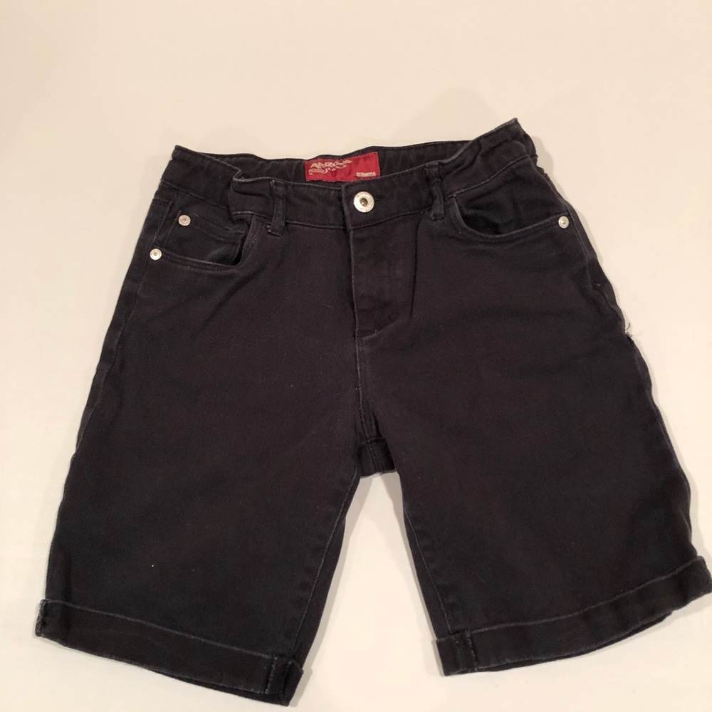 Arizona jean girls black denim shorts.